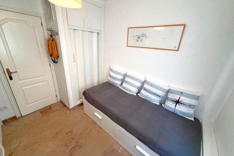 Huoneisto myytävänä Calafell, Tarragona, Espanja, 3 makuuhuonetta, 113 m2 No. 168499 - kuva 20