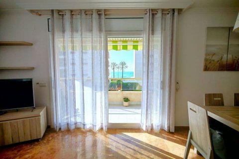 Huoneisto Calafell, Tarragona, Espanja 3 makuuhuonetta, 113 m2 No. 168499