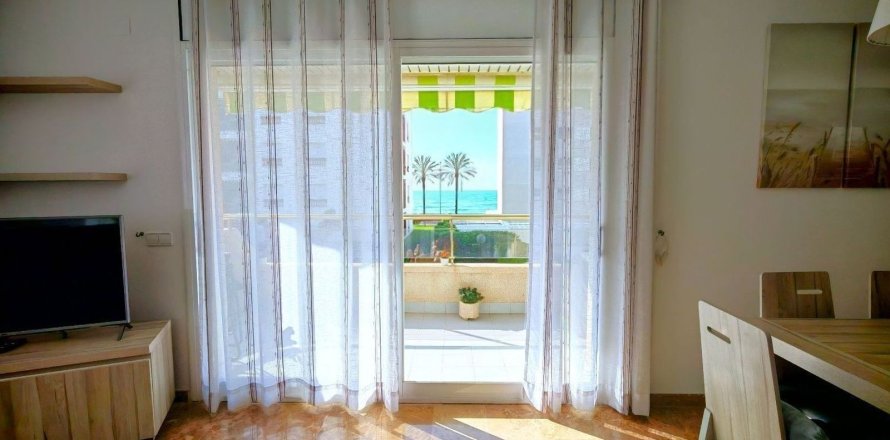 Huoneisto Calafell, Tarragona, Espanja 3 makuuhuonetta, 113 m2 No. 168499