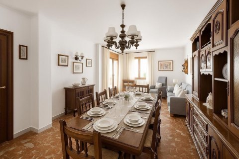 Huoneisto myytävänä Calafell, Tarragona, Espanja, 3 makuuhuonetta, 99 m2 No. 168502 - kuva 3
