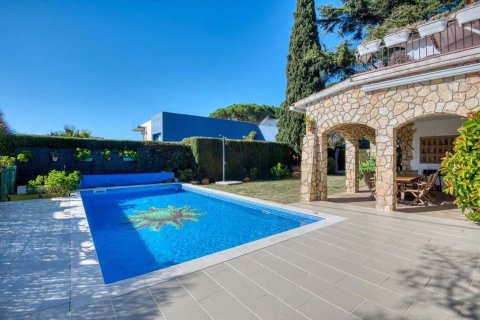 Продажа дома в С'Агаро, Герона, Испания 5 спален, 254м2 №168504 - фото 21