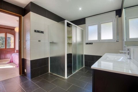 Продажа дома в С'Агаро, Герона, Испания 5 спален, 254м2 №168504 - фото 6