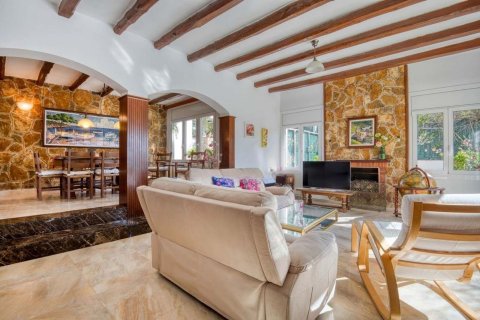 Продажа дома в С'Агаро, Герона, Испания 5 спален, 254м2 №168504 - фото 3