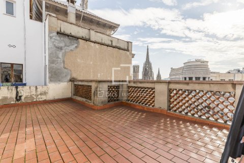 Apartament w Barcelona, Hiszpania 3 sypialnie, 131 mkw. nr 150986 – zdjęcie 23