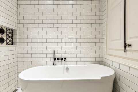 Appartamento in vendita a Barcelona, Spagna 3 camere da letto, 198 mq. N° 150989 - foto 23