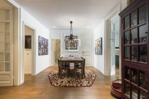 Appartamento in vendita a Barcelona, Spagna 3 camere da letto, 198 mq. N° 150989 - foto 10