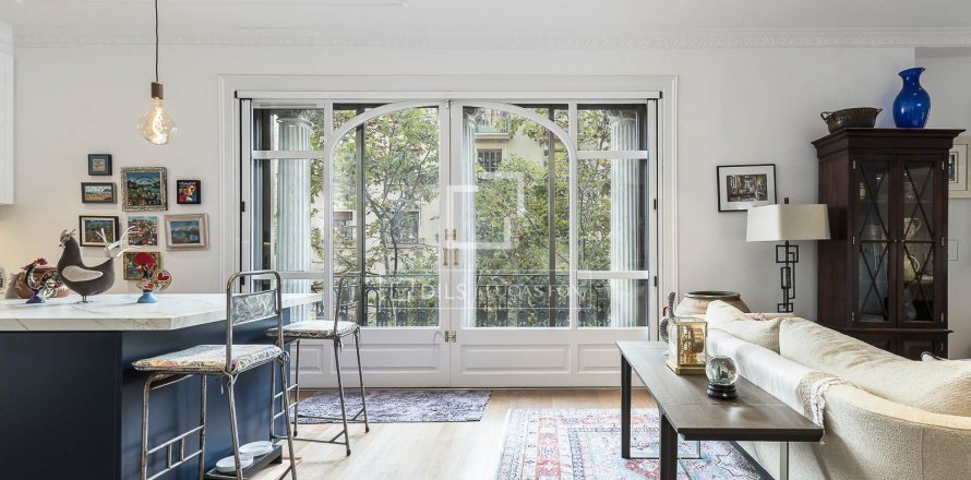 Appartamento a Barcelona, Spagna 3 camere da letto, 198 mq. N° 150989