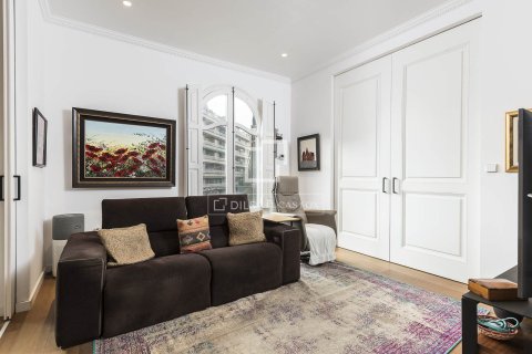 Appartamento in vendita a Barcelona, Spagna 3 camere da letto, 198 mq. N° 150989 - foto 14