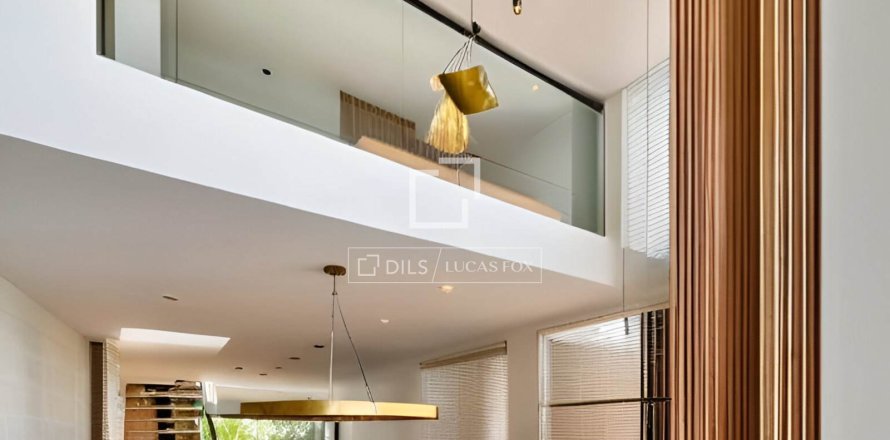 Apartament w Barcelona, Hiszpania 3 sypialnie, 154 mkw. nr 150992