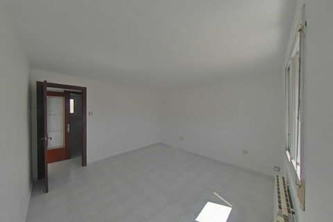Apartment for sale in Barcelona, Spain 3 bedrooms, 81 sq.m. No. 167095 - photo 19