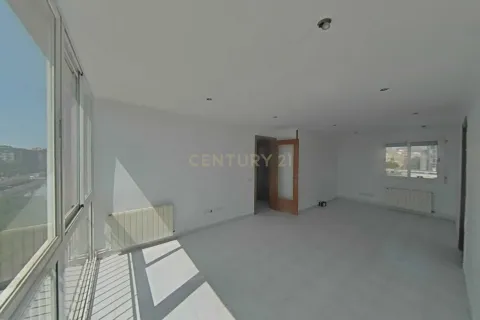 Apartment for sale in Barcelona, Spain 3 bedrooms, 81 sq.m. No. 167095 - photo 29