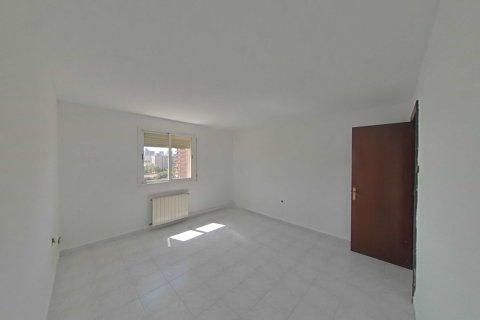 Apartment for sale in Barcelona, Spain 3 bedrooms, 81 sq.m. No. 167095 - photo 12
