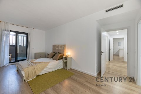 Huoneisto myytävänä Terrassa, Barcelona, Espanja, 3 makuuhuonetta, 120 m2 No. 167096 - kuva 11
