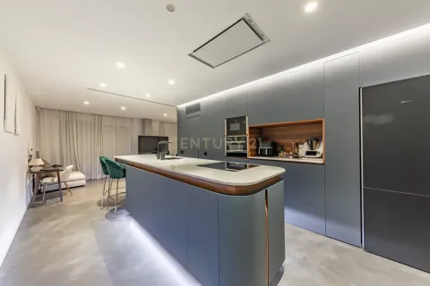 Appartamento a Barcelona, Spagna 2 camere da letto, 101 mq. N° 167092