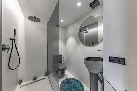 Apartment for sale in Barcelona, Spain 2 bedrooms, 101 sq.m. No. 167092 - photo 11