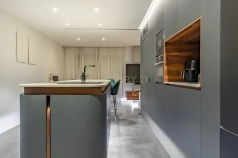 Apartment for sale in Barcelona, Spain 2 bedrooms, 101 sq.m. No. 167092 - photo 2