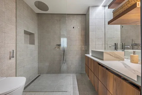 Apartment for sale in Barcelona, Spain 2 bedrooms, 101 sq.m. No. 167092 - photo 25