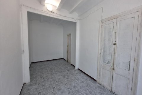 Apartment for sale in Barcelona, Spain 3 bedrooms, 79 sq.m. No. 167094 - photo 8