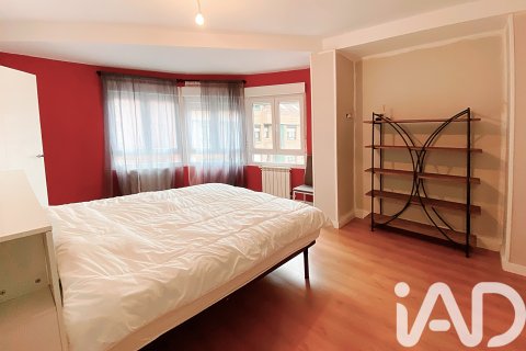 Apartment for sale in Langreo, Asturias, Spain 2 bedrooms, 83 sq.m. No. 185015 - photo 9