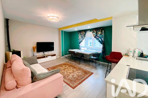 Apartment for sale in Langreo, Asturias, Spain 2 bedrooms, 83 sq.m. No. 185015 - photo 5
