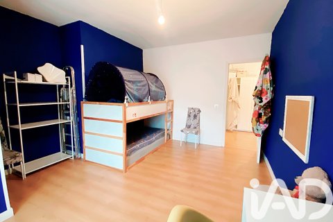 Apartment for sale in Langreo, Asturias, Spain 2 bedrooms, 83 sq.m. No. 185015 - photo 12