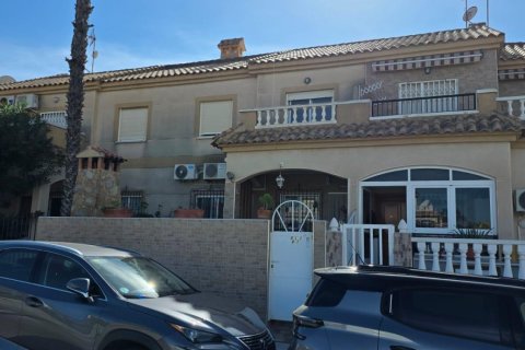 Casa in vendita a Torrevieja, Alicante, Spagna 2 camere da letto, 65 mq. N° 182927 - foto 8