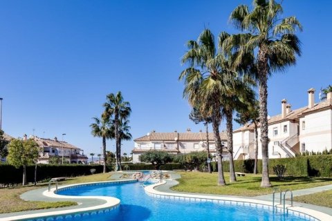 Casa in vendita a Torrevieja, Alicante, Spagna 2 camere da letto, 65 mq. N° 182927 - foto 1