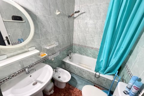 Appartamento in vendita a Torrevieja, Alicante, Spagna 1 camera da letto, 48 mq. N° 182929 - foto 17