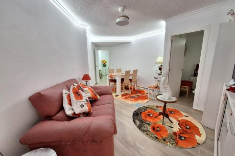 Apartment for sale in Torrevieja, Alicante, Spain 1 bedroom, 117 sq.m. No. 182928 - photo 4