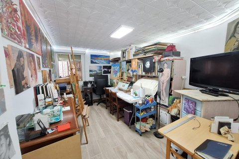 Apartment for sale in Torrevieja, Alicante, Spain 1 bedroom, 117 sq.m. No. 182928 - photo 23