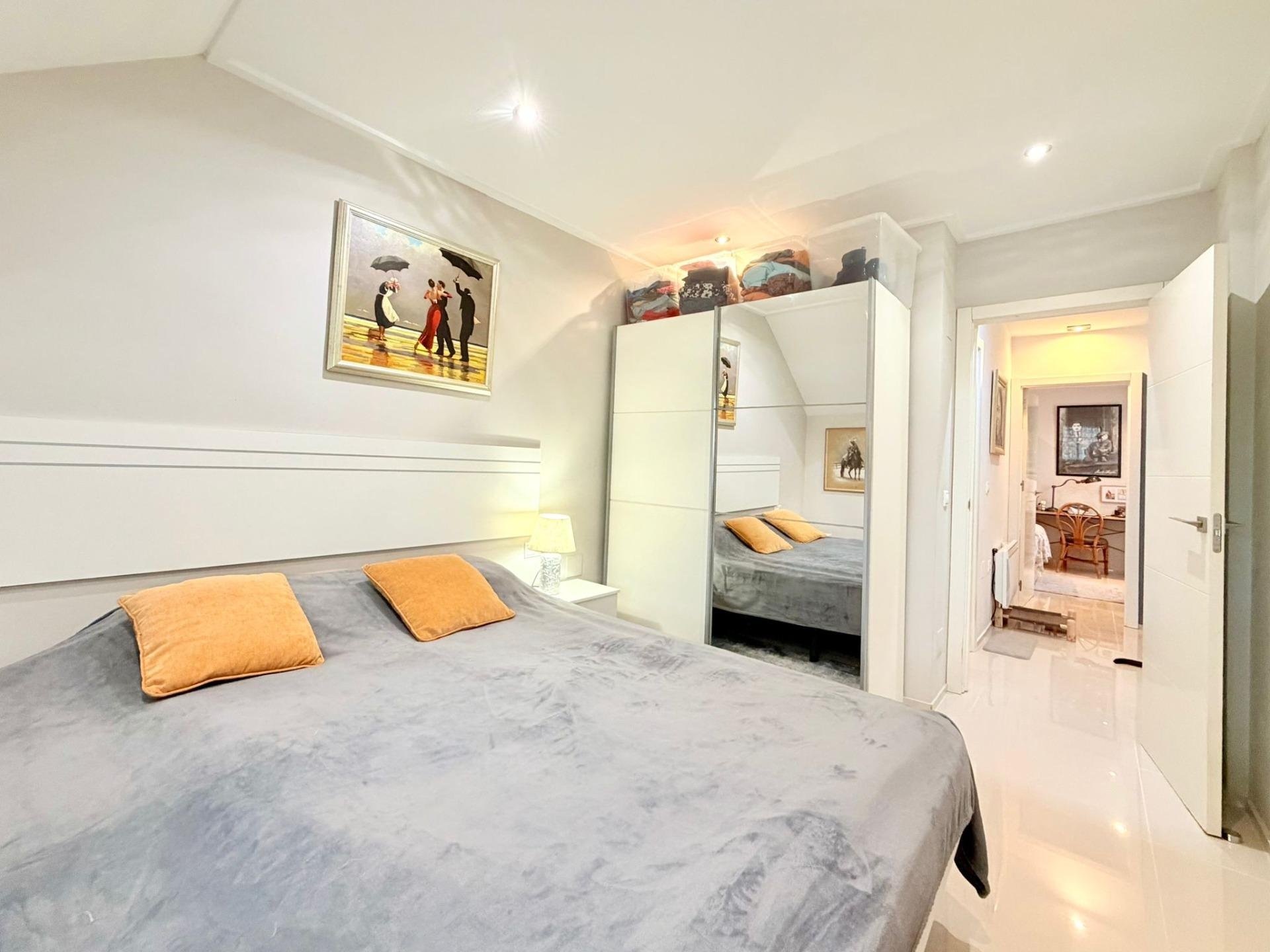 Bungalow in La Florida, Alicante, Spain 2 bedrooms, 77 sq.m. No. 182926
