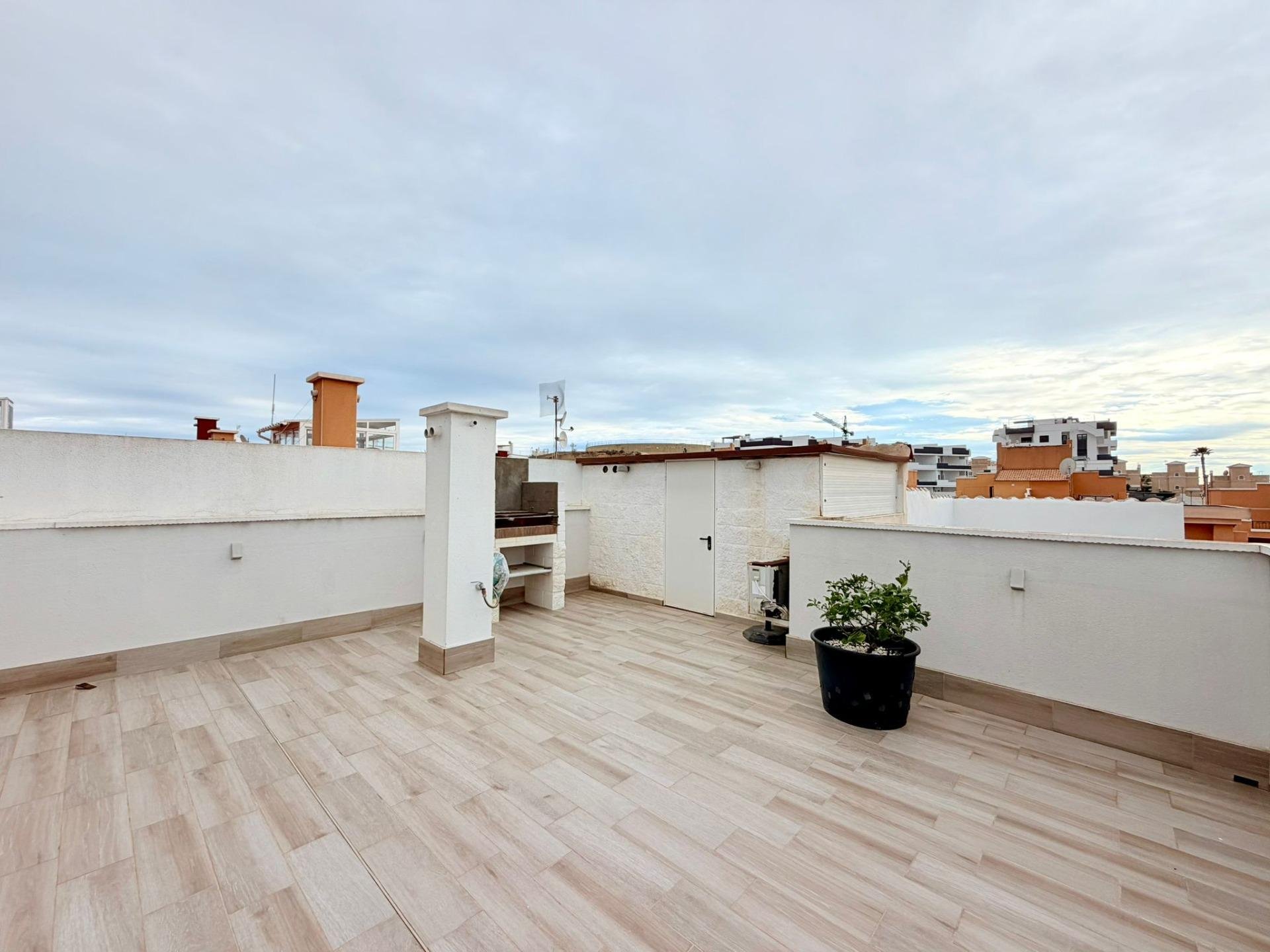 Bungalow in La Florida, Alicante, Spain 2 bedrooms, 77 sq.m. No. 182926
