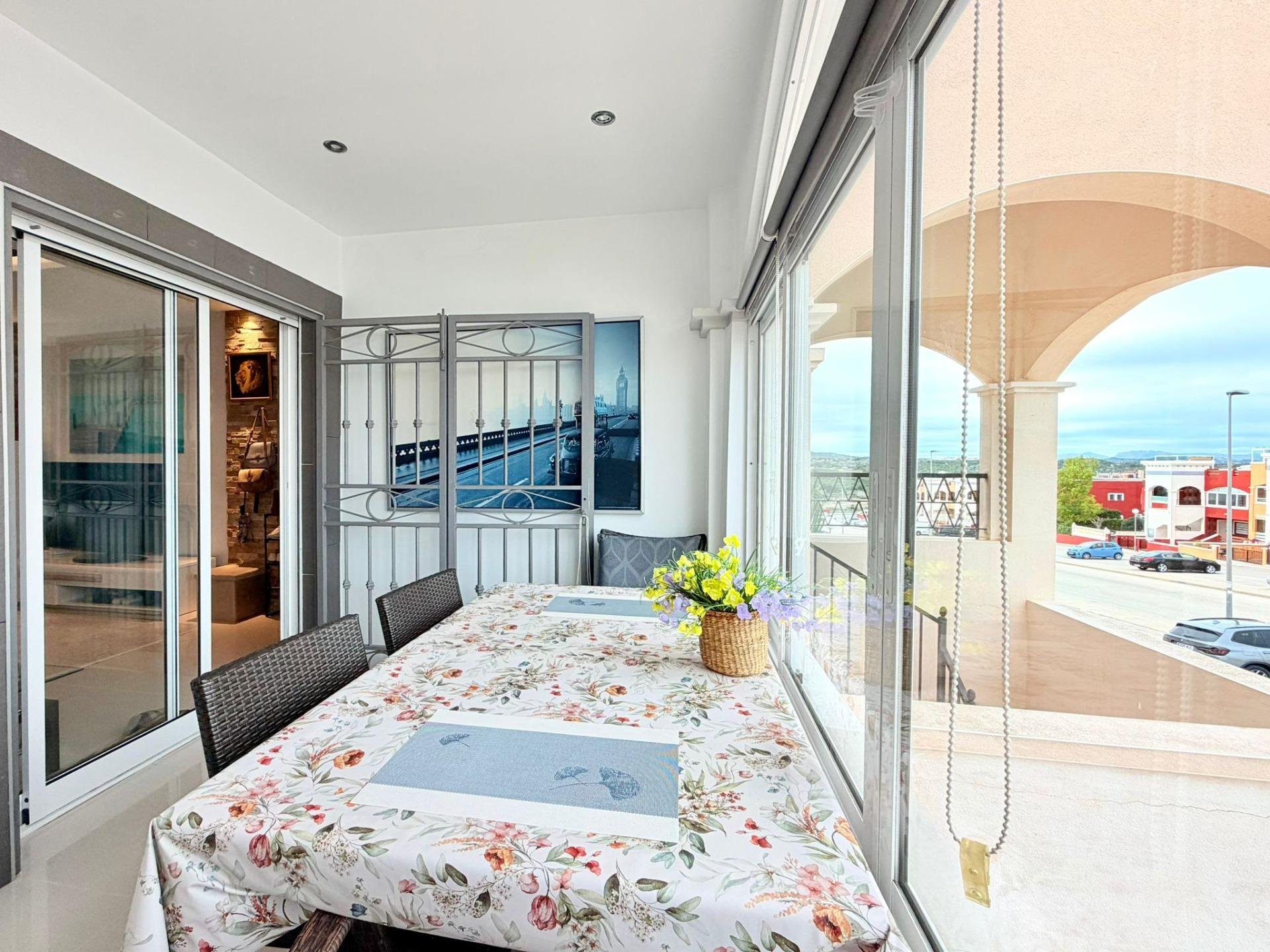 Bungalow in La Florida, Alicante, Spain 2 bedrooms, 77 sq.m. No. 182926