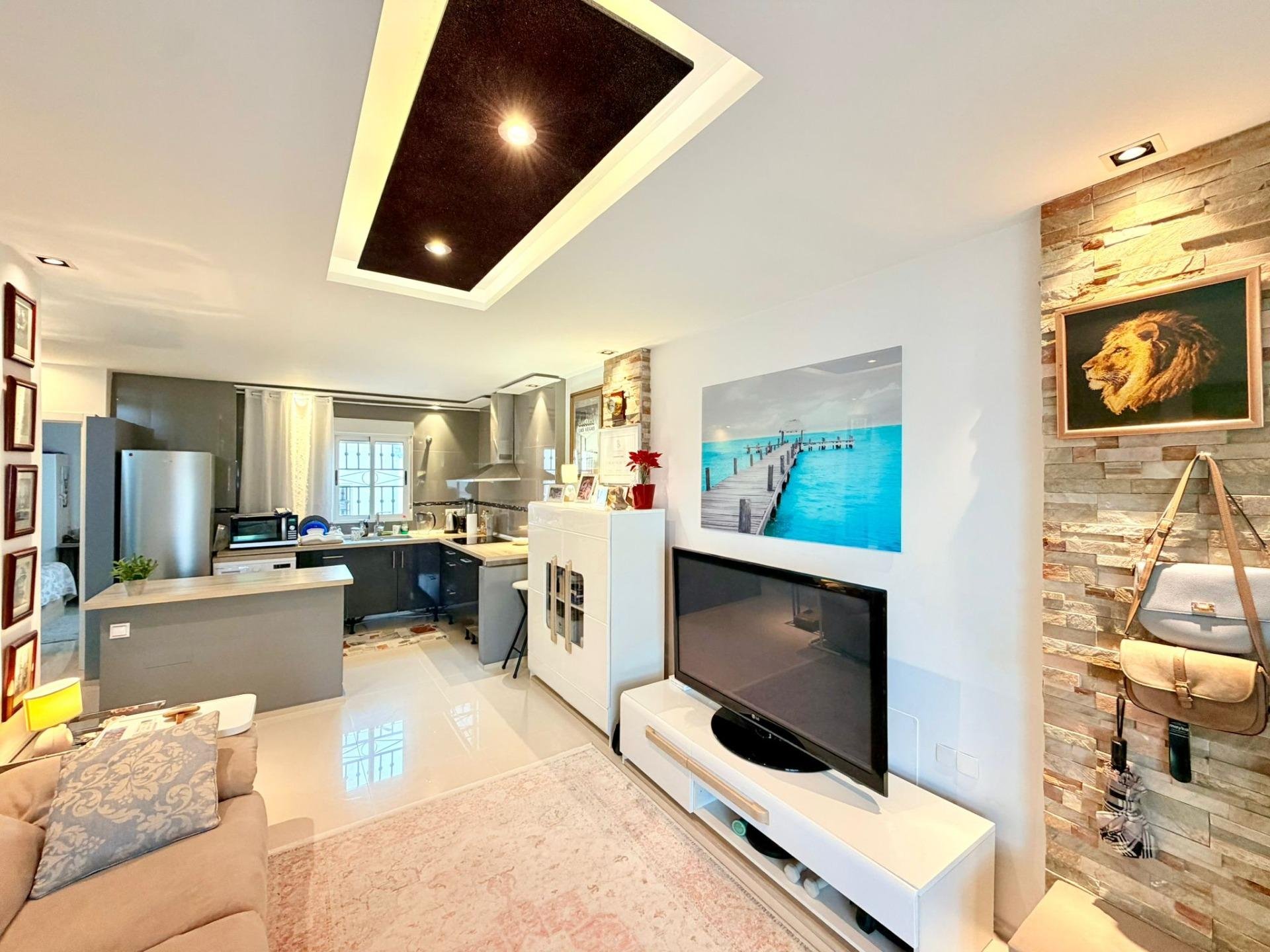 Bungalow in La Florida, Alicante, Spain 2 bedrooms, 77 sq.m. No. 182926