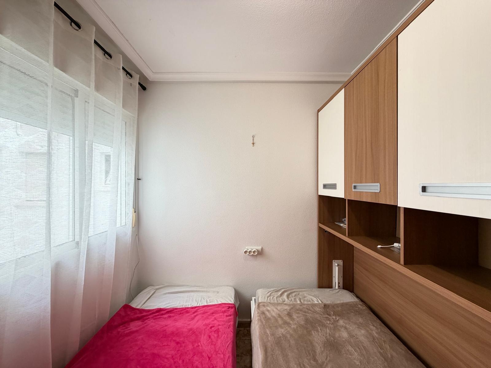 Huoneisto Torrevieja, Alicante, Espanja 2 makuuhuonetta, 63 m2 No. 182930