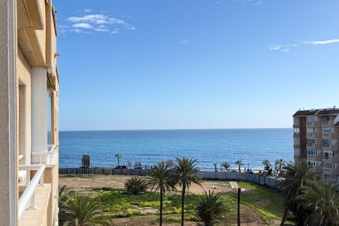 Appartamento a Torrevieja, Alicante, Spagna 2 camere da letto, 63 mq. N° 182930