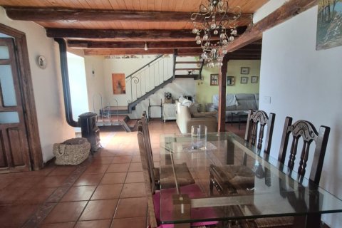 Huoneisto myytävänä Cabreros Del Rio, Leon, Espanja, 3 makuuhuonetta, 242 m2 No. 192136 - kuva 11
