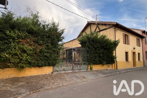 Huoneisto Cabreros Del Rio, Leon, Espanja 3 makuuhuonetta, 242 m2 No. 192136
