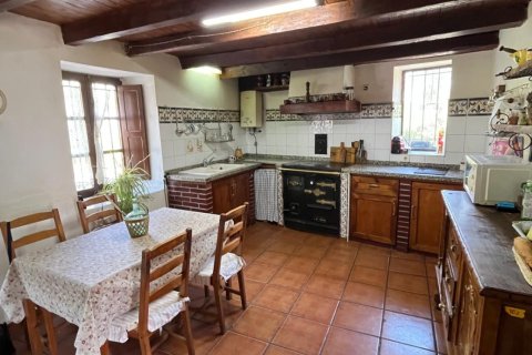 Huoneisto myytävänä Cabreros Del Rio, Leon, Espanja, 3 makuuhuonetta, 242 m2 No. 192136 - kuva 4