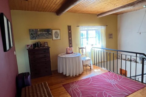 Huoneisto myytävänä Cabreros Del Rio, Leon, Espanja, 3 makuuhuonetta, 242 m2 No. 192136 - kuva 16