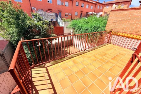 Townhouse zum Verkauf in San Martin de Valdeiglesias, Madrid, Spanien 3 Schlafzimmer, 154 m2 Nr. 192135 - Foto 10