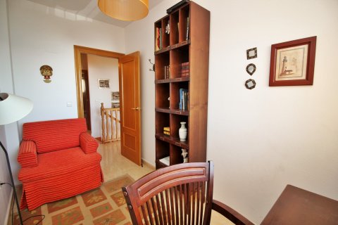 Продажа квартиры Кабо Роиг, Аликанте, Испания 3 спальни, 100м2 №119125 - фото 26