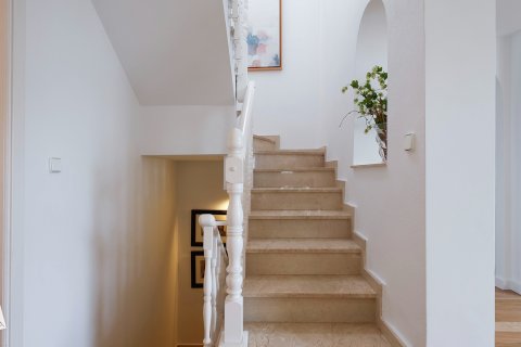 Villa zum Verkauf La Marina, Alicante, Spanien 5 Schlafzimmer, 290 m2 Nr. 119124 - Foto 30