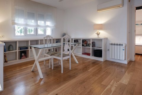 Villa zum Verkauf La Marina, Alicante, Spanien 5 Schlafzimmer, 290 m2 Nr. 119124 - Foto 12