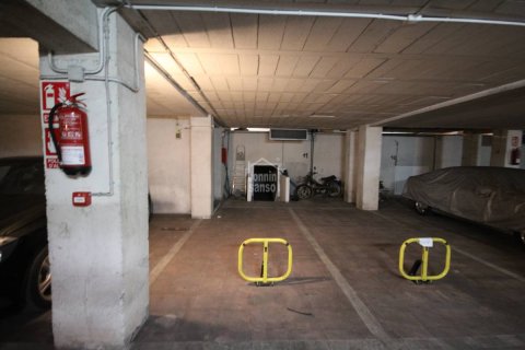 Garage a Mahon, Menorca, Spagna 8 mq. N° 183215