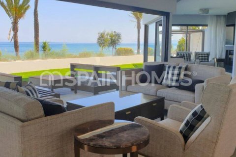 Willa w Estepona, Malaga, Hiszpania 3 sypialnie, 309 mkw. nr 155330 – zdjęcie 11