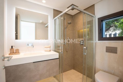 Willa w Benahavis, Malaga, Hiszpania 5 sypialni, 546 mkw. nr 155334 – zdjęcie 29