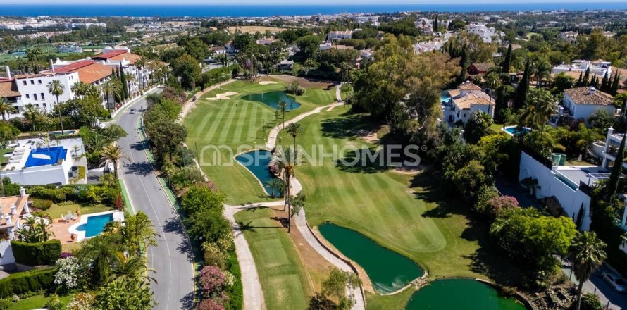 Willa w Benahavis, Malaga, Hiszpania 5 sypialni, 546 mkw. nr 155334