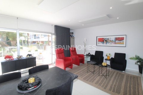 Apartamento en venta en Orihuela, Alicante, España 3 dormitorios, 82 m2 No. 155332 - foto 20