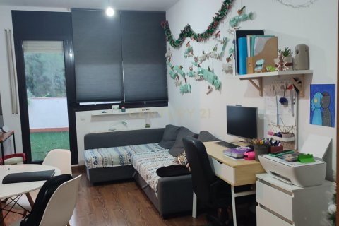 Apartamento en venta en Vallirana, Barcelona, España 1 dormitorio, 46 m2 No. 186467 - foto 4